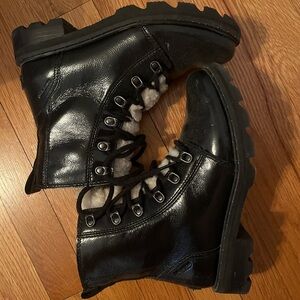 Sorel Black Leather Fur Boots